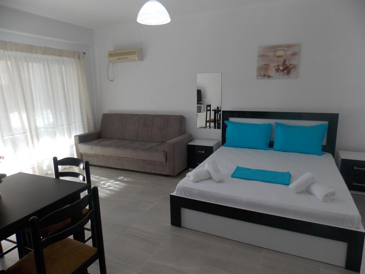 Elvin Apartments Sarande Bagian luar foto