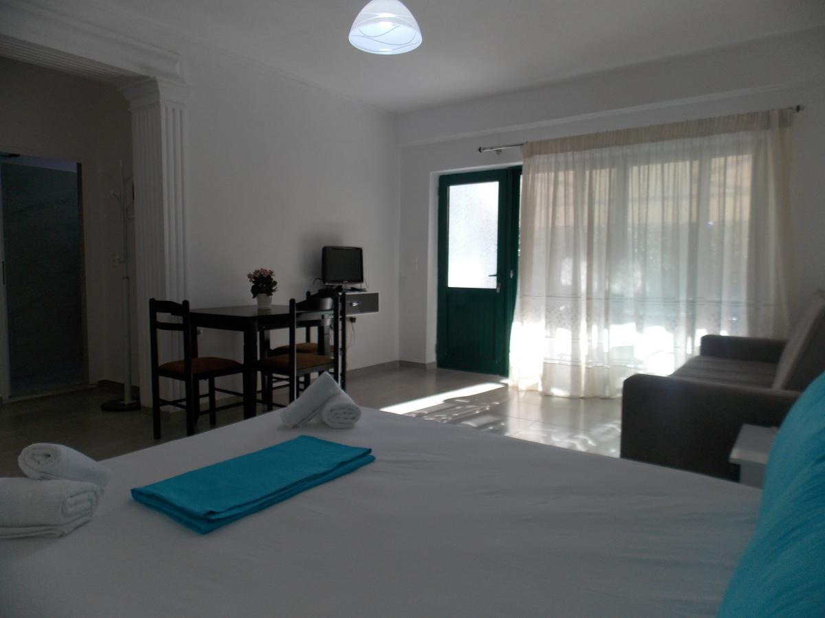 Elvin Apartments Sarande Bagian luar foto